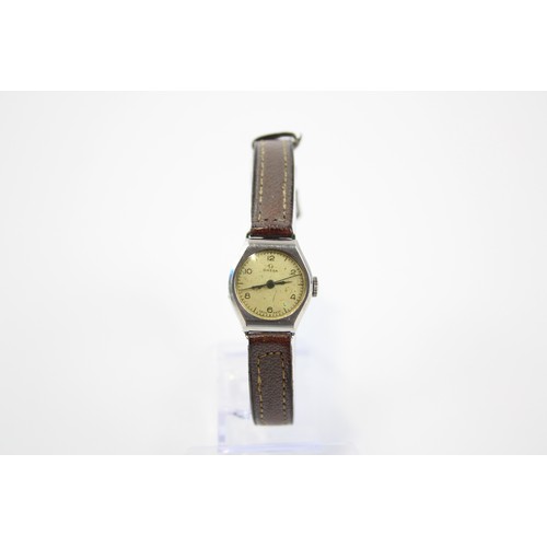 283 - OMEGA Women's Vintage Military Style WRISTWATCH Hand-wind WORKING