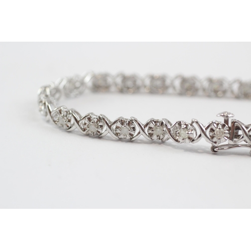 100 - 9ct White Gold Diamond Fancy Link Bracelet (5.6g)