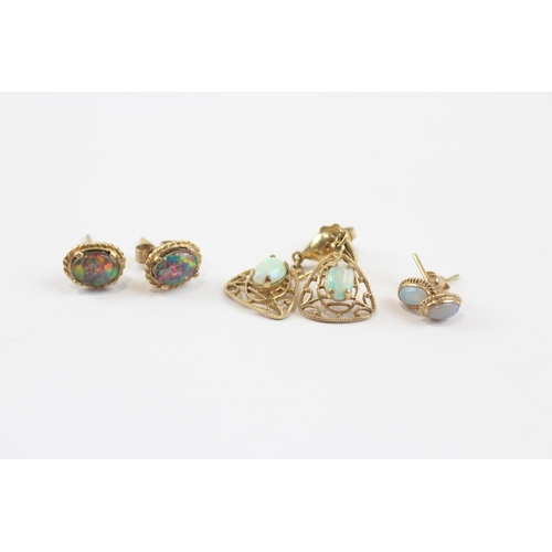 105 - 3 X 9ct Gold Opal Dress Earrings (3.1g)