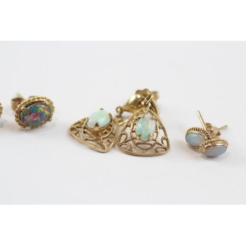 105 - 3 X 9ct Gold Opal Dress Earrings (3.1g)