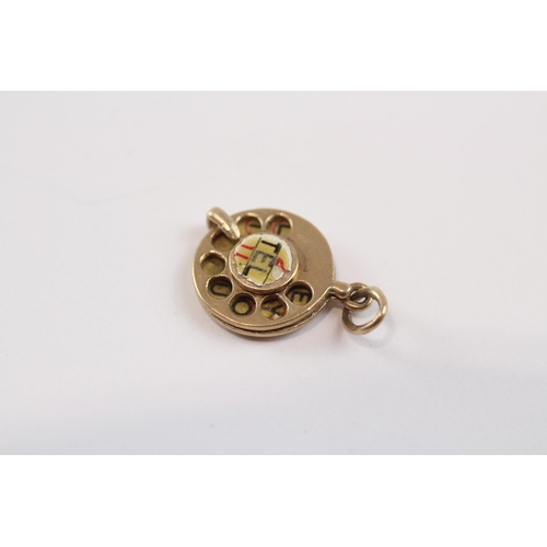 127 - 9ct Gold Novelty Moving Telephone Dial Charm Pendant (1.8g)