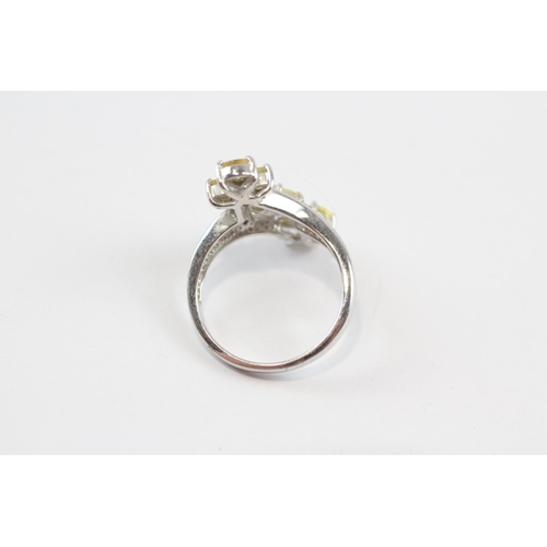 17 - 9ct White Gold White & Yellow Gemstone Dress Ring (3.9g) Size  N
