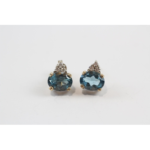 18 - 9ct Gold Diamond & Blue Topaz Stud Earrings (2.9g)