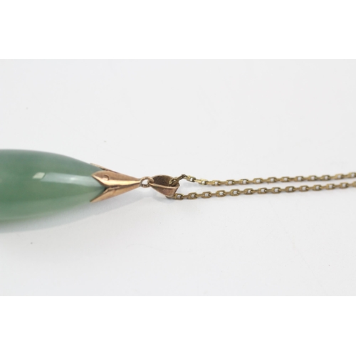 222 - 14ct Gold Jade Drop Pendant Necklace (8.4G)