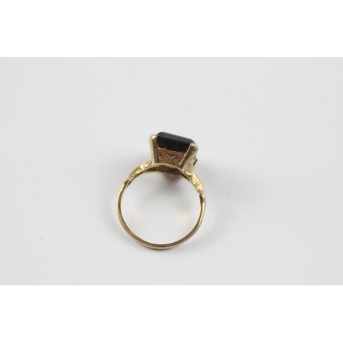 232 - 9ct Gold Smoky Quartz Single Stone Ring (2.9g) Size  M