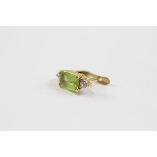 235 - 18ct Gold Peridot & Clear Gemstone Stud Earrings (2.9g)