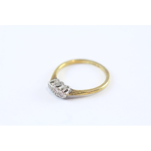 262 - 18ct Gold Old Cut Diamond Three Stone Ring (2.3g) Size  M