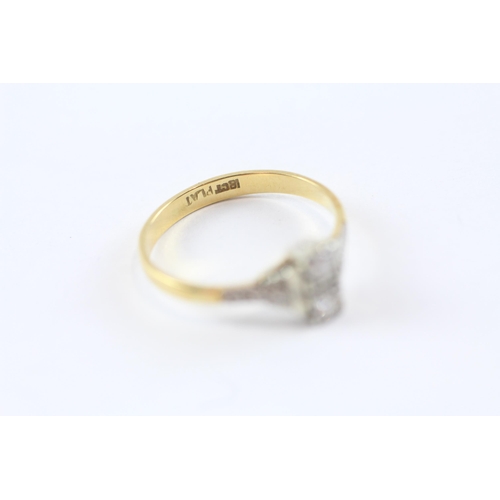 264 - 18ct Gold Diamond Two Stone Ring (2.8g) Size  Q