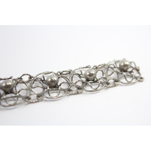 295 - Silver Arts & Crafts Floral Bracelet (33g)