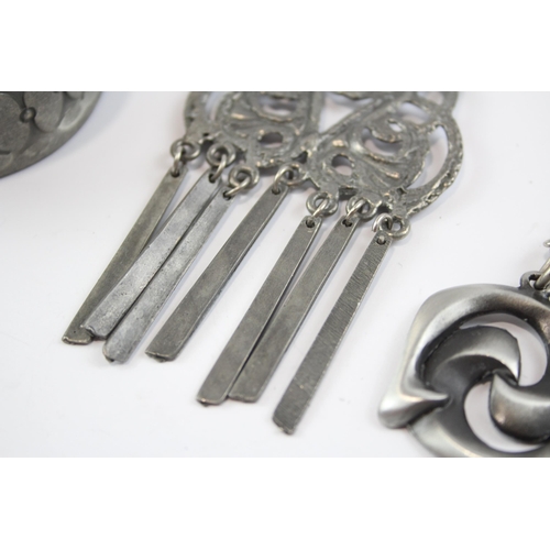 306 - A Collection Of Pewter Jewellery Including Jyde Kunst (99g)