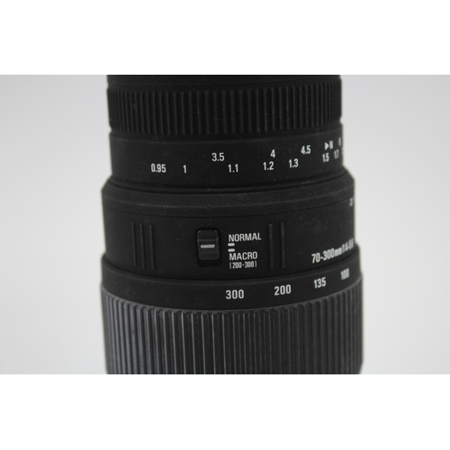 327 - Sigma DG 70-300mm F/4-5.6 Auto Focus CAMERA LENS For Canon DSLR WORKING