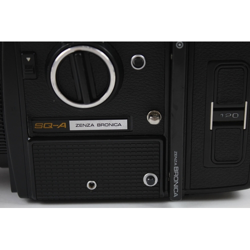 379 - Zenza Bronica SQ-A Medium Format FILM CAMERA w/ Zenzanon-S 80mm Lens WORKING