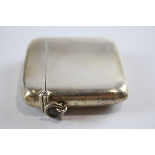 393 - Antique Hallmarked 1913 Birmingham Sterling Silver Vesta / Match Case (44g)