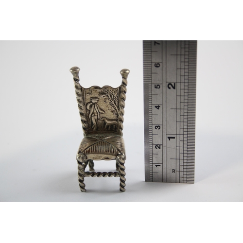 407 - Antique /  Vintage .850 Silver Miniature Doll's House Novelty Chair (17g)