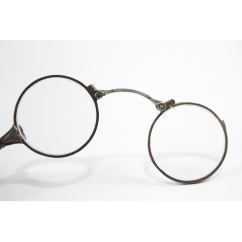 430 - Antique / Vintage Stamped .935 Silver French Lorngette Foldable Spectacles (31g)