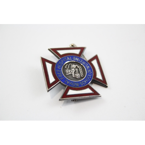 435 - Vintage .925 Sterling Silver Royal Free Hospital Enamel Nursing Badge (12g)