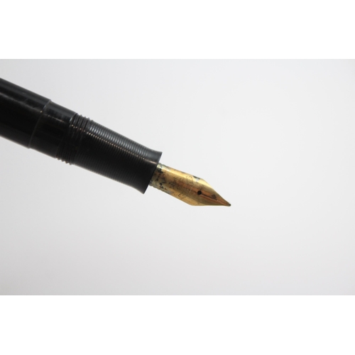 483 - Vintage Sheaffer Snorkel Black Fountain Pen w/ 14ct Gold Nib WRITING