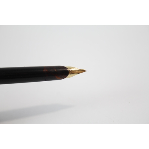 485 - Vintage Parker 95 Black Fountain Pen w/ Gold Plate Nib WRITING