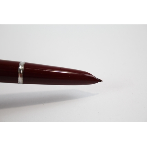 487 - Vintage PARKER 61 Burgundy Fountain Pen w/ Gold Plated Cap WRITING