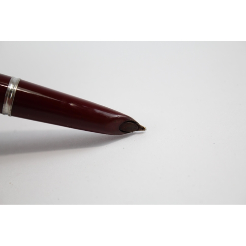 487 - Vintage PARKER 61 Burgundy Fountain Pen w/ Gold Plated Cap WRITING