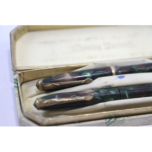 491 - 3 x Vintage Conway Stewart Fountain Pens w/ 14ct Gold Nibs Inc Dinkie, 550, 570