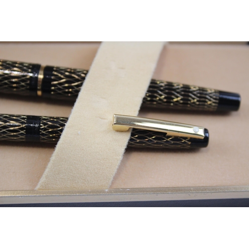 494 - Vintage Sheaffer Lady Sheaffer Black Fountain Pen w/ 14ct Gold Nib, Ballpoint