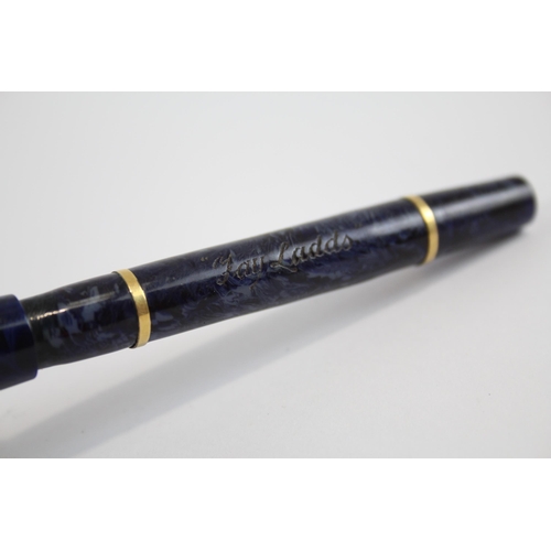 500 - Vintage MABIE TODD Swan Self Filler Navy FOUNTAIN PEN w/ 14ct Gold Nib WRITING