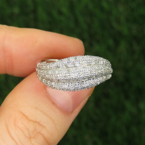 41 - 9ct White Gold Diamond Bombe Ring (3.4g) Size  P