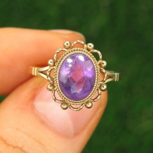 234 - 9ct Gold Amethyst Single Stone Ring (2.4g) Size  L