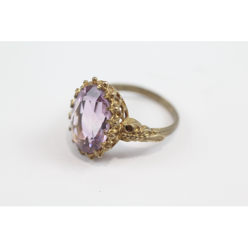 102 - 9ct Gold Vintage Amethyst Set Cocktail Ring (6.1g) Size  P