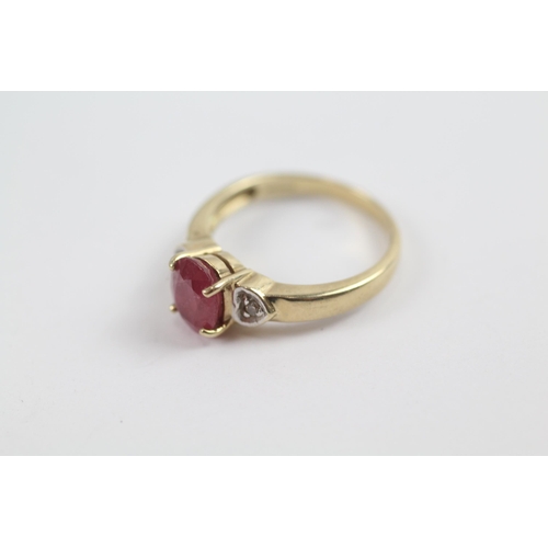 140 - 9ct Gold Ruby Single Stone Ring With Diamond Sides (3.3g) Size  N