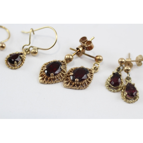 15 - 3 X 9ct Gold Garnet Drop Earrings (3.6g)