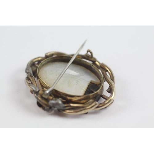 163 - 9ct Gold Framed Victorian Pietra Dura Multi-Gemstone Set Brooch (13.3g)