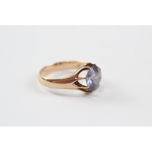 176 - 15ct Rose Gold Antique Synthetic Colour Change Sapphire Set Ring (3.9g) Size  O