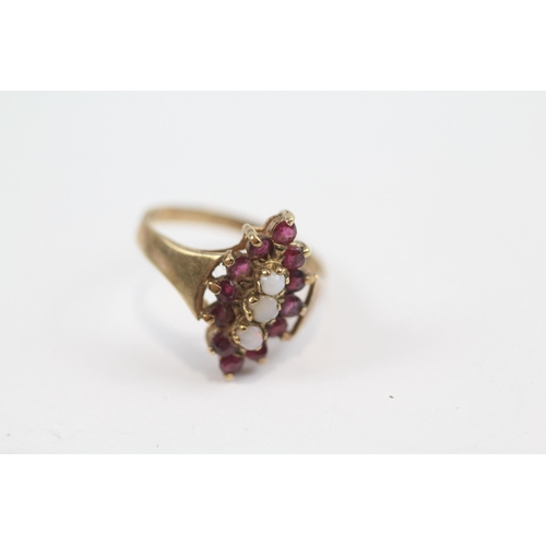 34 - 9ct Gold Vintage Marquise Shaped Ruby And Opal Set Dress Ring (2.7g) Size  N