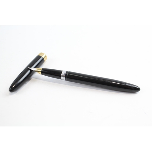 478 - Vintage SHEAFFER Snorkel Black FOUNTAIN PEN w/ Gold Plate & Steel Nib WRITING