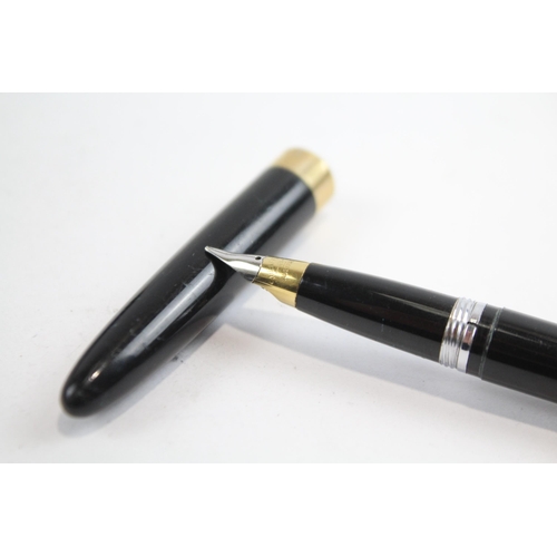 478 - Vintage SHEAFFER Snorkel Black FOUNTAIN PEN w/ Gold Plate & Steel Nib WRITING