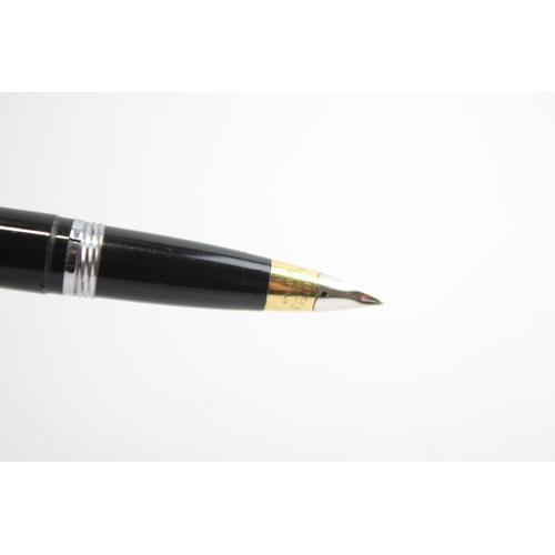 478 - Vintage SHEAFFER Snorkel Black FOUNTAIN PEN w/ Gold Plate & Steel Nib WRITING