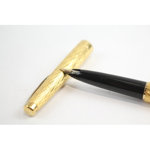 483 - Vintage SHEAFFER Lady Sheaffer Fountain Pen w/ 14ct Gold Nib WRITING