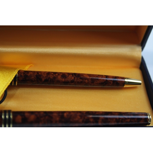 490 - Vintage WATERMAN Executive Brown Lacquer Fountain Pen w/18ct Gold Nib, Ballpoint