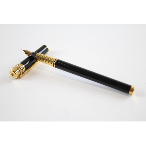 496 - Must De Cartier Black Lacquer Fountain Pen w/ 18ct Gold Nib WRITING - 471322