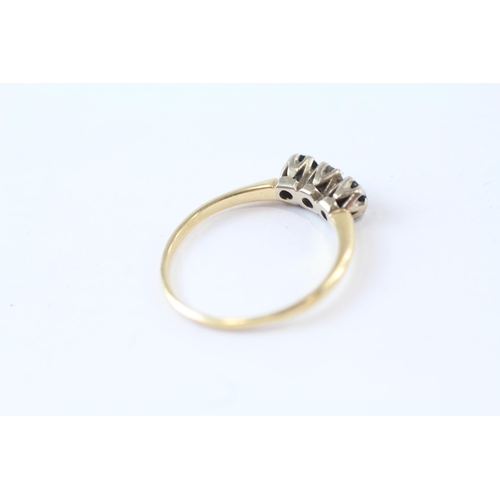 56 - 18ct Gold Old Cut Diamond & Sapphire Three Stone Ring (2.9g)