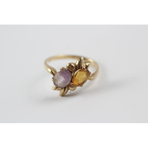 68 - 9ct Gold Amethyst & Citrine Two Stone Ring (2.8g) Size  P