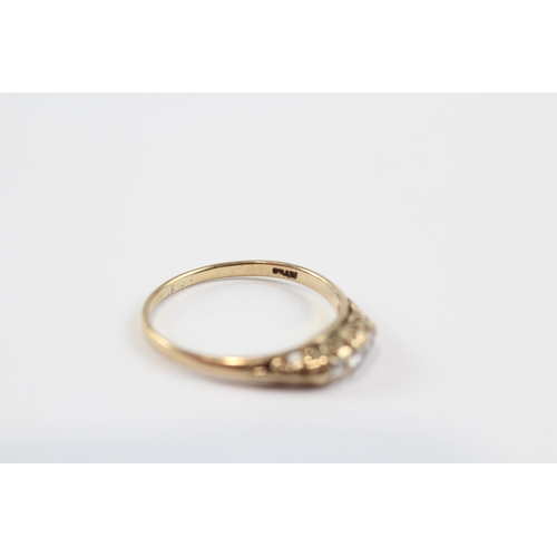 7 - 9ct Gold Antique Diamond Set Trilogy Ring (1.7g) Size  O 1/2