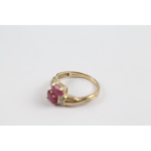 77 - 9ct Gold Vintage Diamond Accented Synthetic Ruby Bypass Ring (2.2g) Size  J 1/2