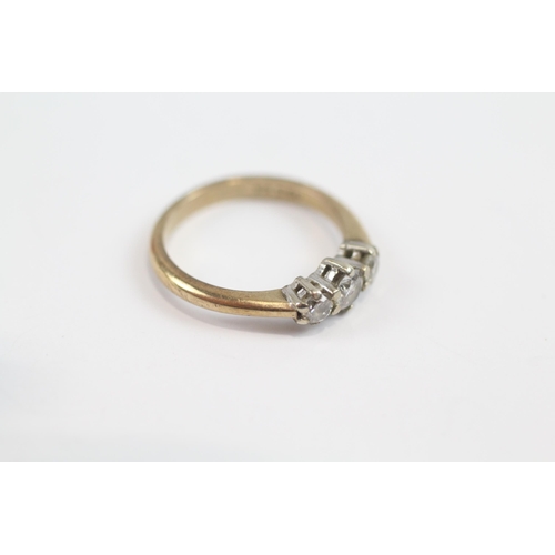 96 - 9ct Gold Vintage Diamond Set Trilogy Ring (2.5g) Size  L 1/2