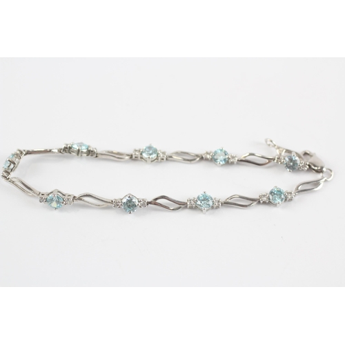 100 - 9ct Gold Diamond & Blue Gemstone Fancy Link Bracelet (4.7g)