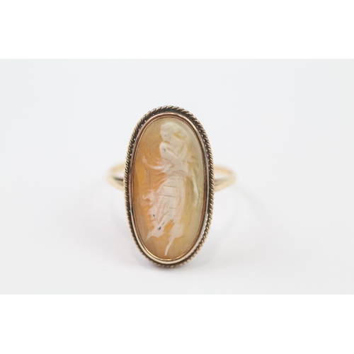 112 - 14ct Gold Antique Carved Shell Cameo Ring (3.7g) Size  T