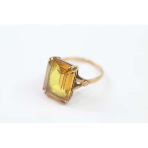 114 - 9ct Gold Synthetic Yellow Sapphire Statement Ring (5.2g) Size  P