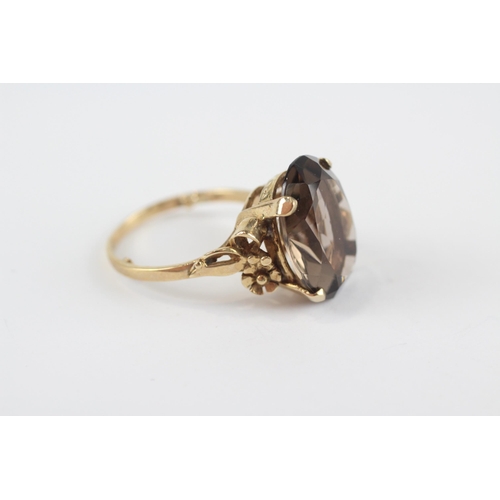 129 - 9ct Gold Smoky Quartz Single Stone Cocktail Ring (5.9g) Size  P